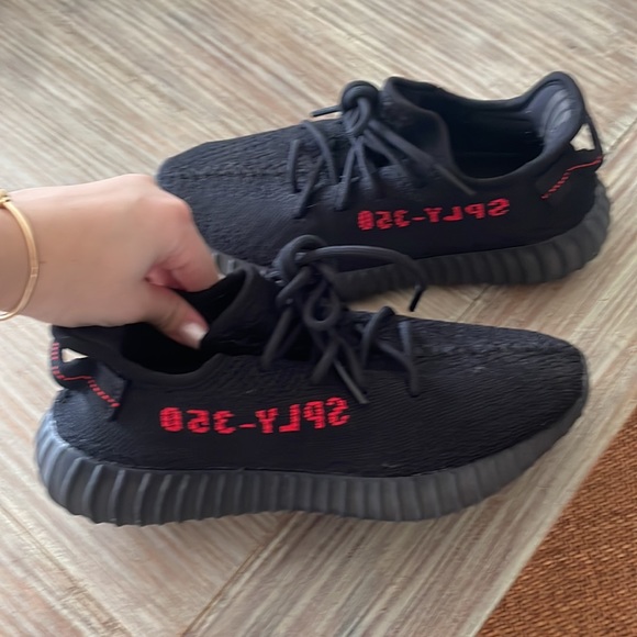 Shoes - Picture 2 of 4